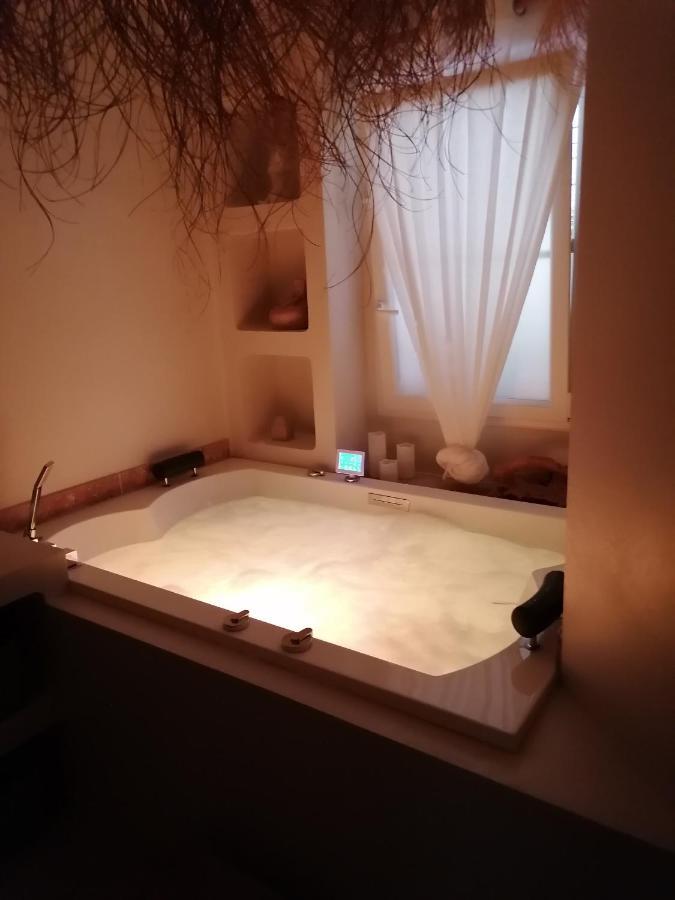 L'Autre Perle, Balneo En Supplement, Le Clos Des Perles Tourtour Exteriér fotografie